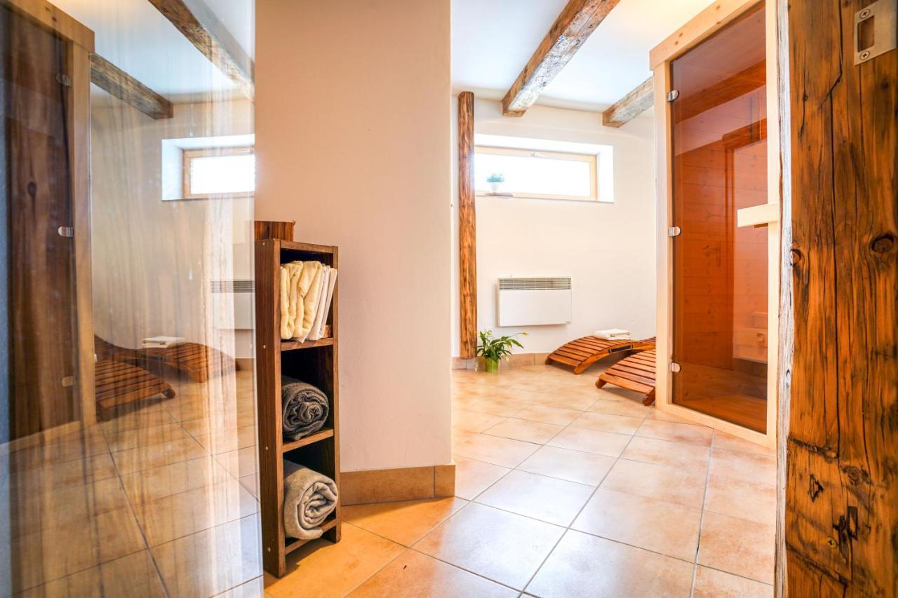Cakyho Kuria - Mezonetovy Apartman S Krbom A Saunami Smižany Екстериор снимка