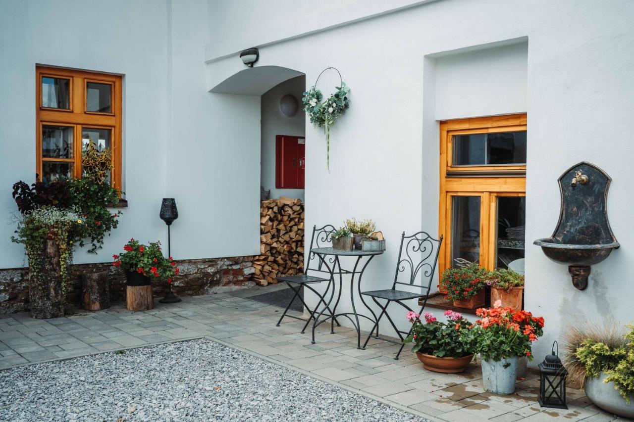 Cakyho Kuria - Mezonetovy Apartman S Krbom A Saunami Smižany Екстериор снимка
