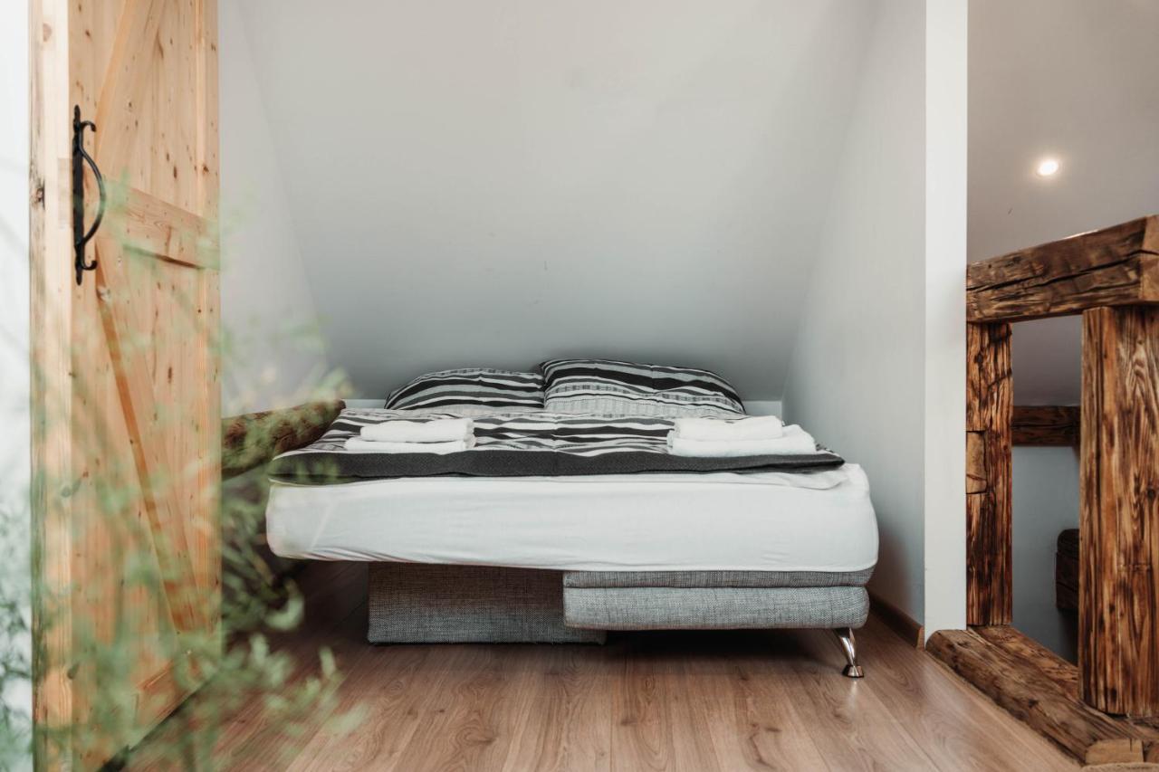 Cakyho Kuria - Mezonetovy Apartman S Krbom A Saunami Smižany Екстериор снимка